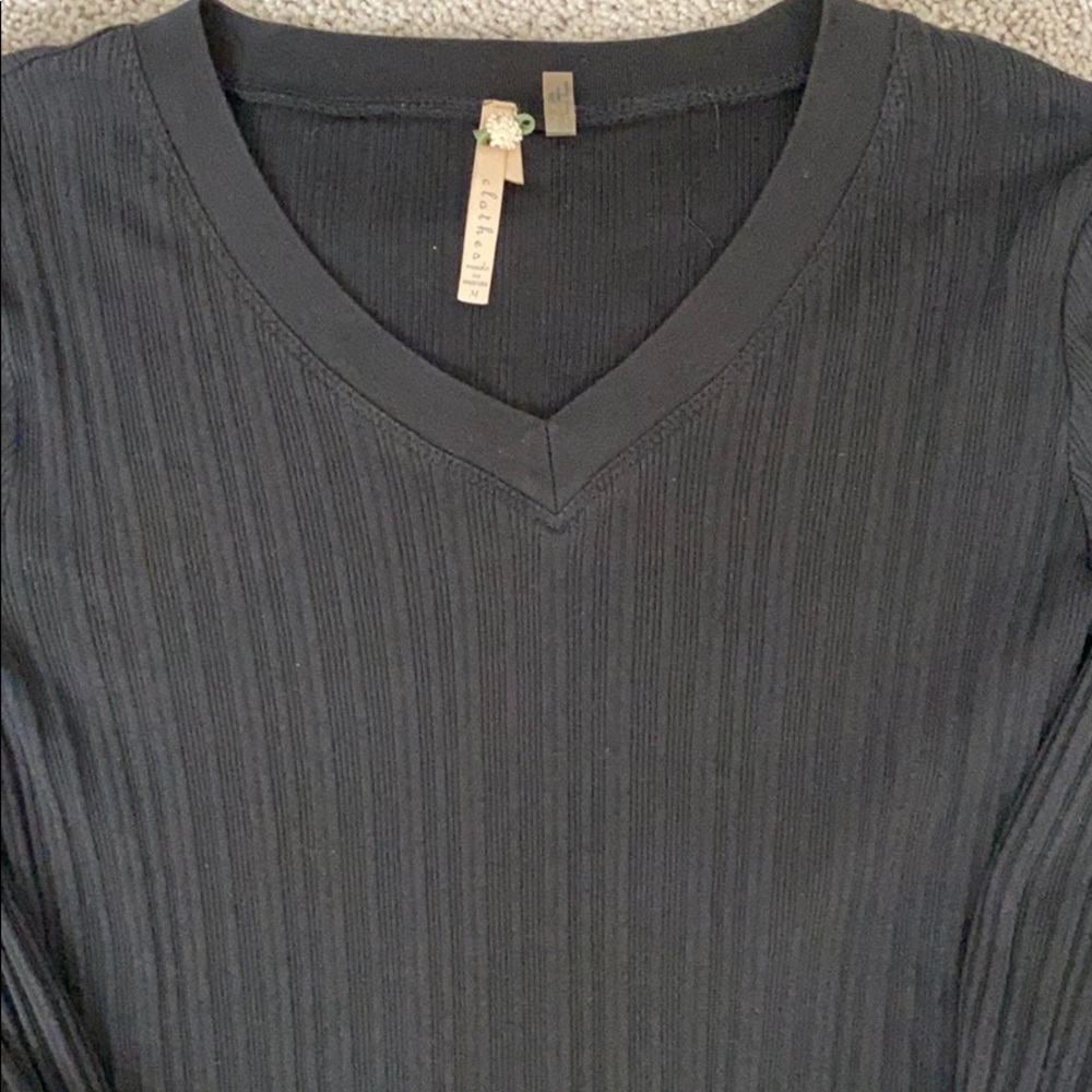 Ladies long sleeve black sweater shirt size M